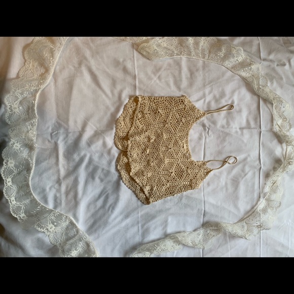 !!!!!!!!!SOLD!!!!!!!!Croché top L A Hearts - Picture 2 of 2